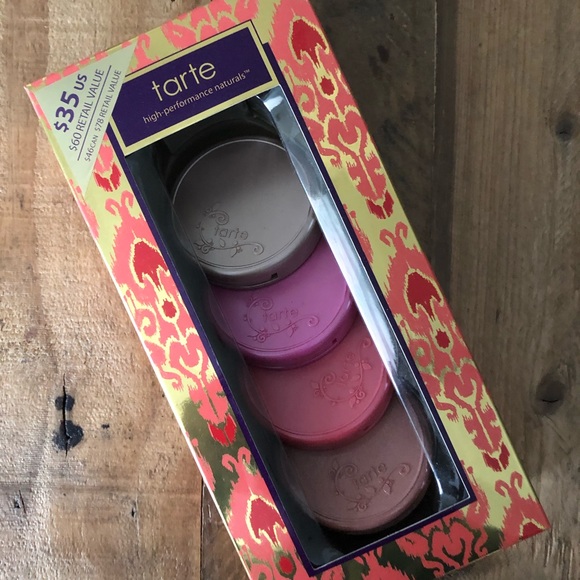 Tarte Blush set Amazonian Clay - Picture 1 of 3